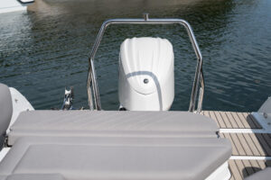 YAMARIN 80 DC 2024 motorový čln F300XSB2 – Obrázok 22