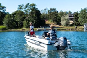 YAMARIN 46 SC 2024 + YAMAHA F50 HETL – Obrázok 4