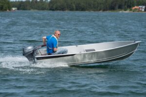 BUSTER MINI motorový čln - 3,88 m – Obrázok 3