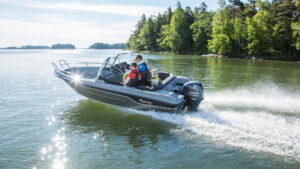 YAMARIN CROSS 54 BR 2024 motorový čln hliníkový + YAMAHA F70 AETL – Obrázok 3