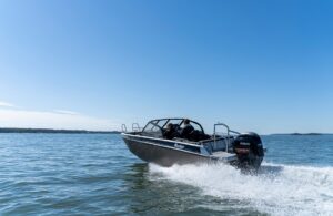 BUSTER XXL VMAX motorový čln hliníkový - 6,25 m – Obrázok 4