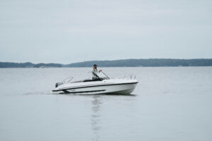 YAMARIN 59 SC 2024 motorový čln + YAMAHA F100LB – Obrázok 3