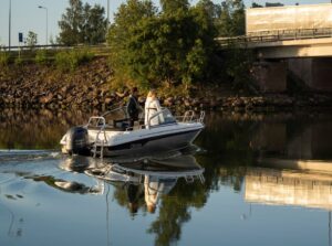 YAMARIN CROSS 57 BR 2024 motorový čln hliníkový + YAMAHA F115 LB – Obrázok 3