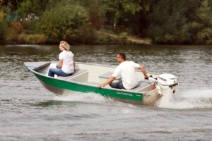 MARINE 450 Fish hliníkový čln - 4,45m, 162kg – Obrázok 6