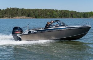 BUSTER XXL VMAX motorový čln hliníkový - 6,25 m – Obrázok 5