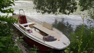 AQUA SYBB Rybársky čln TISZA TFB-06 s dvojitým dnom zo sklolaminátu - 550x160x58cm – Obrázok 9