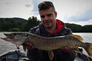 MARINE 450 BASS hliníkový čln - 4,45m, 234kg – Obrázok 5