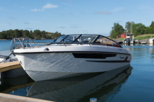 YAMARIN 63 DC 2023 motorový čln