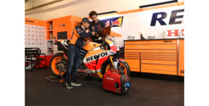 Honda EU22i prenosná elektrocentrála + olej zdarma – Obrázok 5