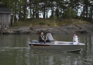 BUSTER S1 motorový čln s bočnou konzolou - 4,43 m – Obrázok 5