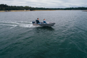 BUSTER MINI motorový čln - 3,88 m – Obrázok 7