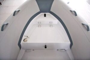 Gladiator Rib 590 AL nafukovací čln šedý s konzolou – Obrázok 7
