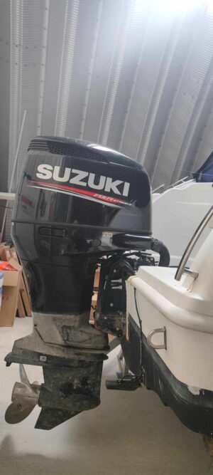 ITALMAR CABIN 23 motorový čln s motorom SUZUKI DF 225 – Obrázok 23