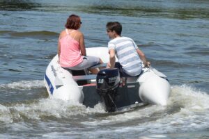 Tohatsu MFS 9,8B EFL závesný lodný motor – Obrázok 6