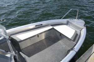 BUSTER M2 2024 motorový čln s dvomi konzolami 4,86 m + YAMAHA F40 FETL – Obrázok 9