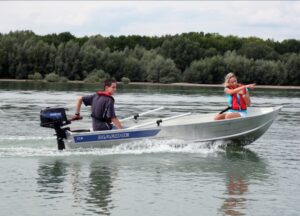 MARINE 12M hliníkový čln - 3,70m, 51kg – Obrázok 9