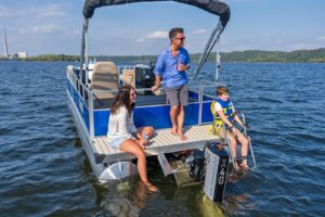 EPROPULSION X40 XL - elektromotor 40 kW/54 HP s extra dlhou nohou na diaľkové ovládanie – Obrázok 9