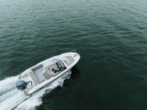 YAMARIN 59 SC 2024 motorový čln + YAMAHA F100LB – Obrázok 2