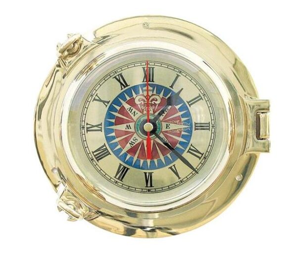 Hodiny_s_kompaso_4f2017c51905e