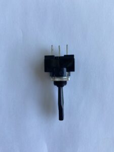 Pákový prepínač ON - OFF - ON