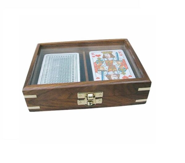 Karty_v_drevenej_4ebb9aebb9bbf