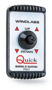 QUICK ovládač pre elektrický naviják kotvy