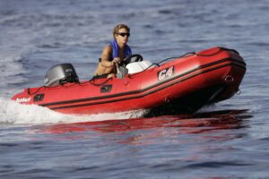 Čln nafukovací Bombard Commando C4 / 430 červený – Obrázok 6