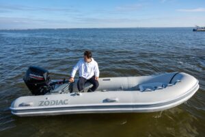 Zodiac Nomad Rib Alu 2.7 PVC nafukovací čln - sivý – Obrázok 3