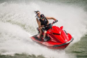 YAMAHA 2026 GP SVHO vodný skúter, červený – Obrázok 3