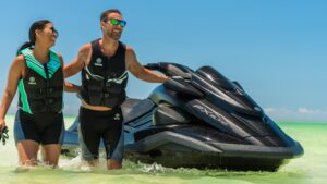 YAMAHA FX SVHO vodný skúter, čierny – Obrázok 8