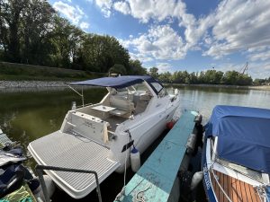 CRANCHI CRUISER 32 – komfortná kajutová motorová loď vo výbornom stave – Obrázok 6