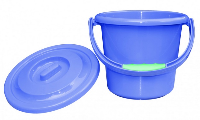 Modré WC vedro s vekom 5L